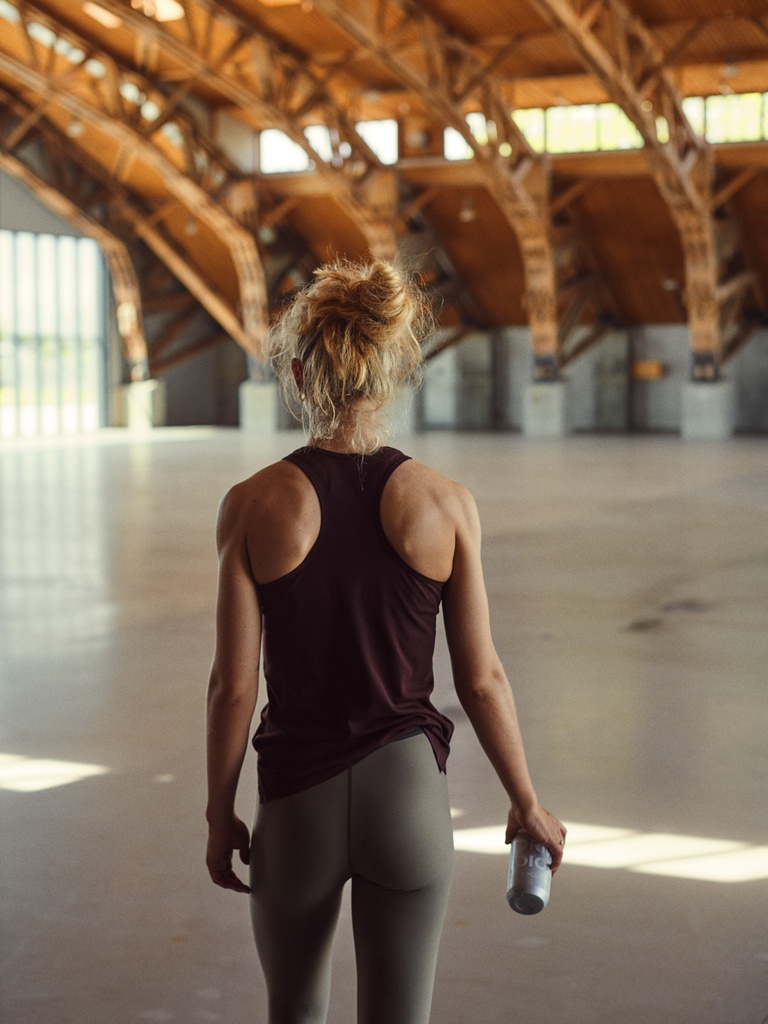 PAS NORMAL STUDIOS Balance Womens Sleeveless Top