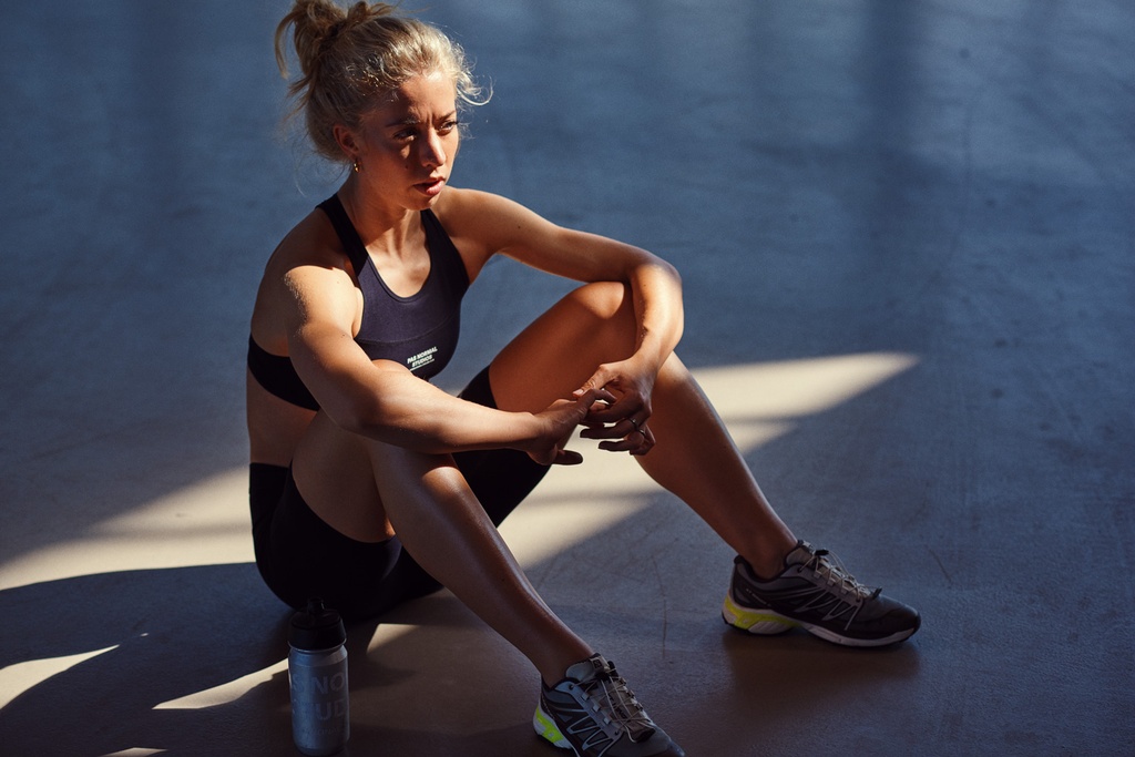 PAS NORMAL STUDIOS Balance Womens Short Tights