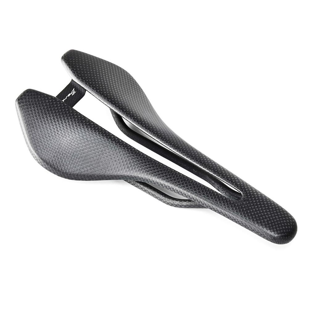 BERK Sattel Lupina Carbon