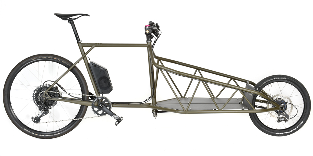 ELIAN X O&G Ultimate eCargo